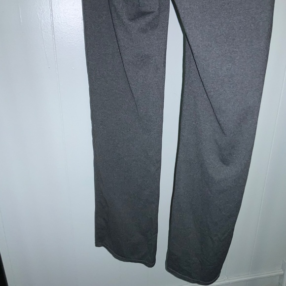 Athleta In Fusion Flap Pocket yoga Pants Sz S Gray Stretch gym workout 964515 - Picture 5 of 9